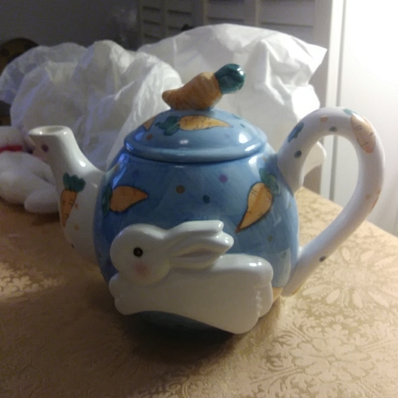 Easter tea Ceramic pot - Picture 1 of 6